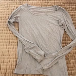 Women’s fabletics top size M